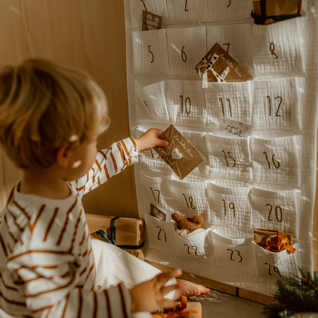 Calendrier de l'avent Écru - « En attendant noël » - Atelier Wagram