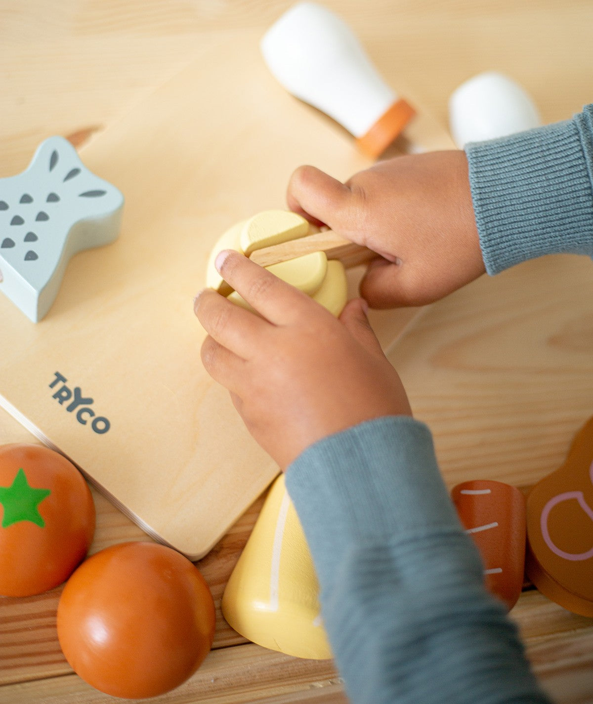 Set de Découpe en Bois avec aliments - Tryco