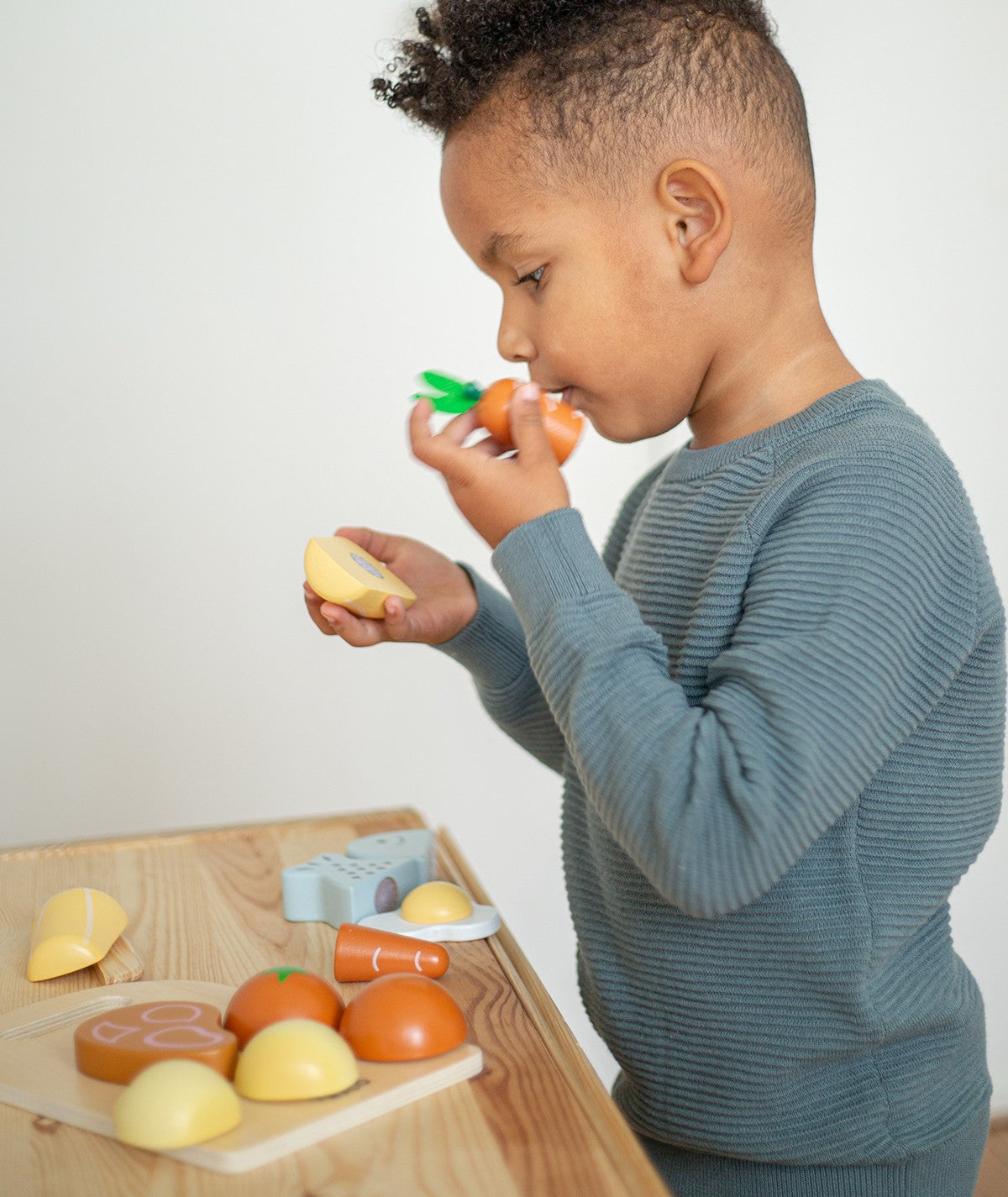 Set de Découpe en Bois avec aliments - Tryco